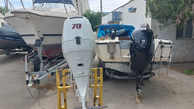 Motor de barca Johnson 70 CP.